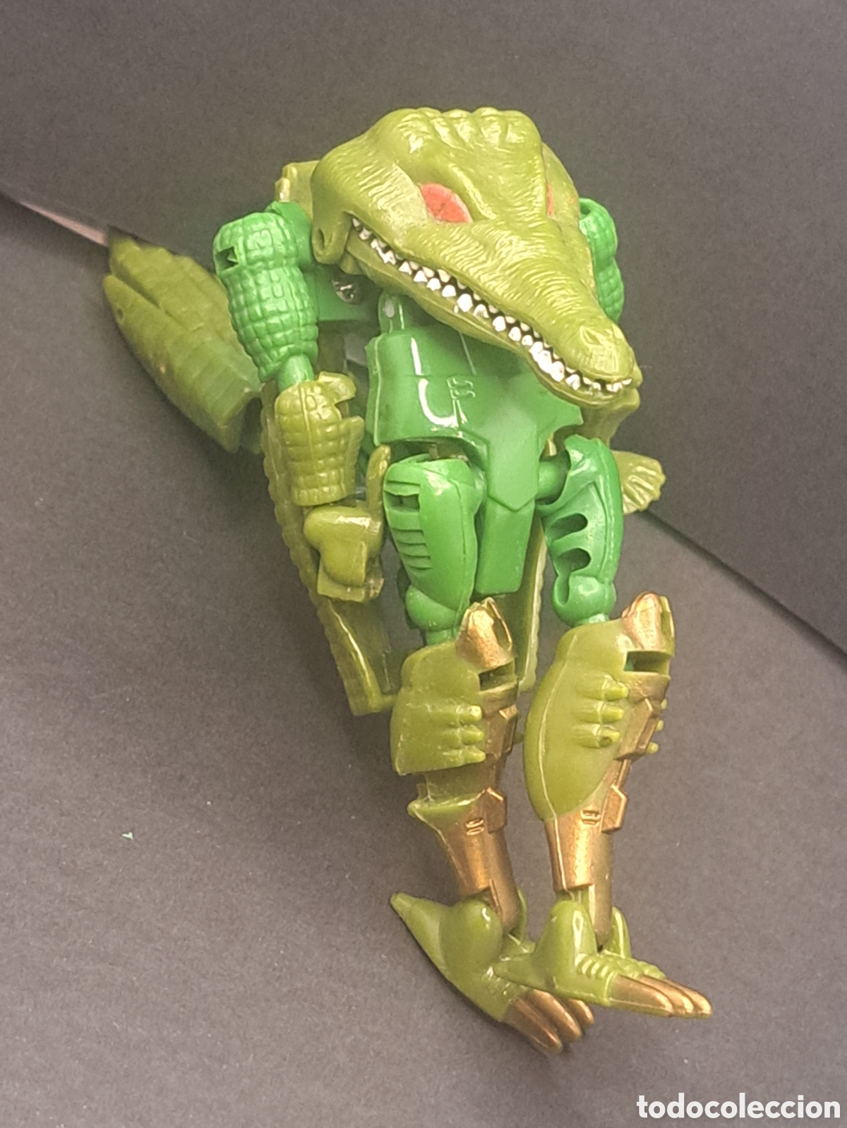 Figuras y mu&ntilde;ecos Transformers: TRANSFORMERS COCODRILO Falta cabeza - Foto 1