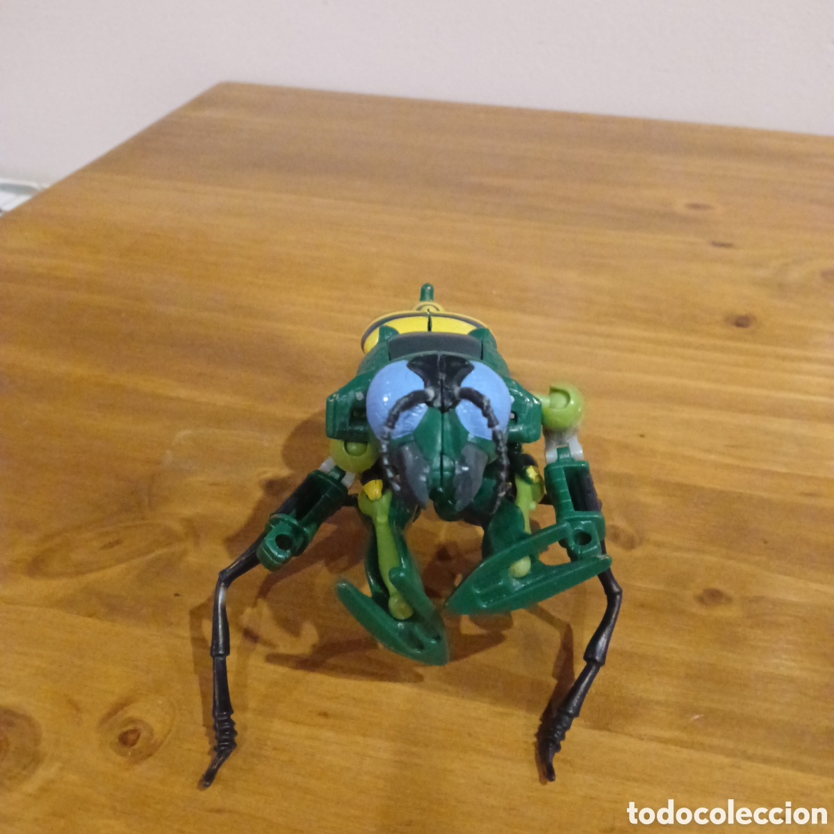 Figuras y mu&ntilde;ecos Transformers: Figura Transformers abeja. - Foto 3