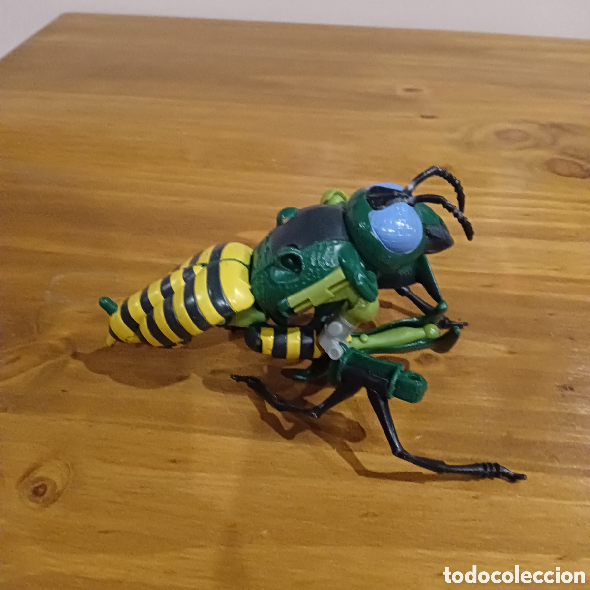 Figuras y mu&ntilde;ecos Transformers: Figura Transformers abeja. - Foto 4