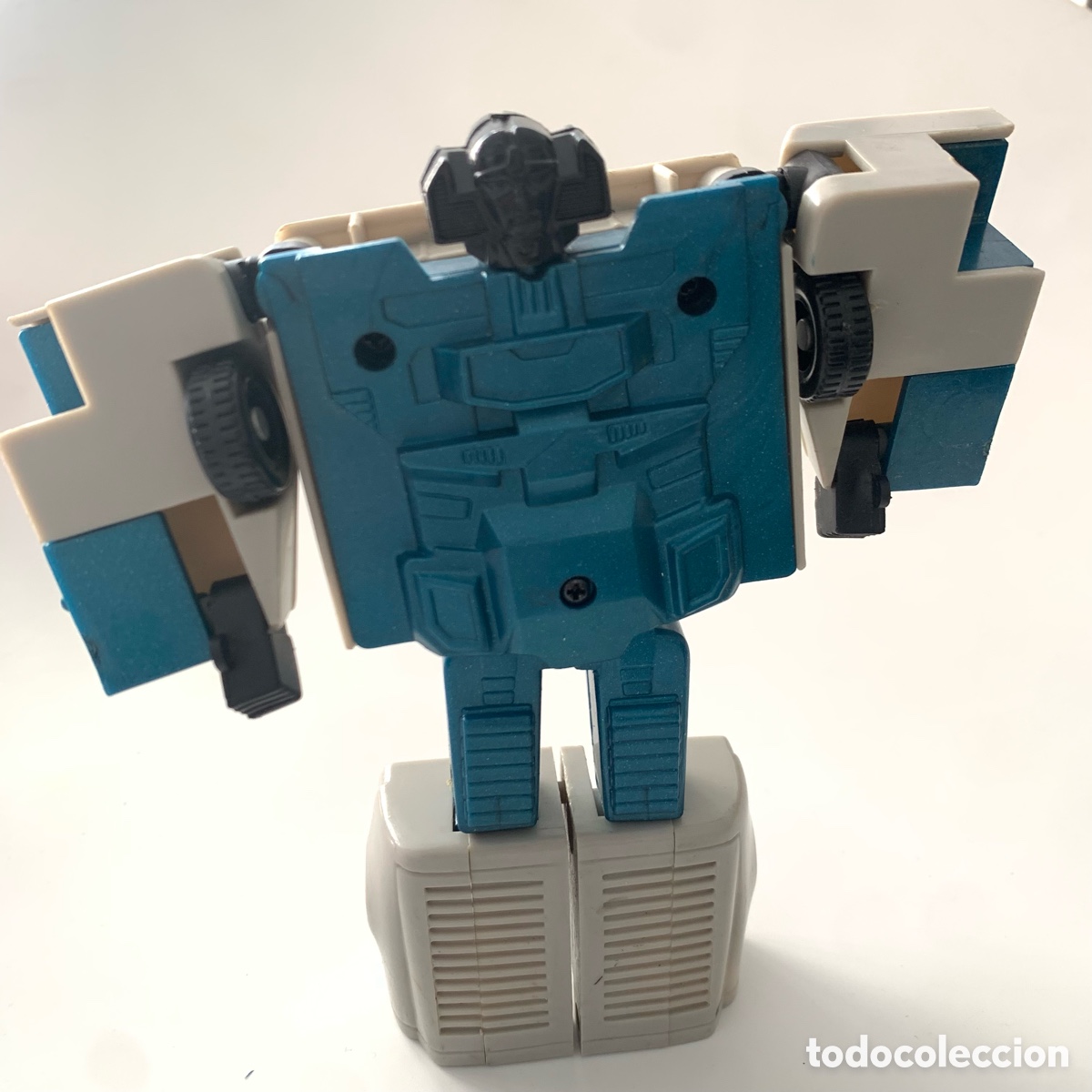 Figuras y mu&ntilde;ecos Transformers: Coche robot transformers a&ntilde;os 80-90 - Foto 4