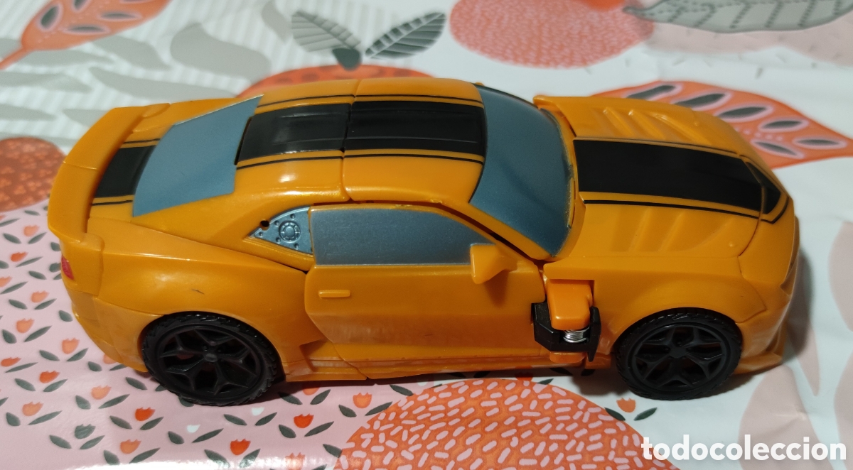 Figuras y mu&ntilde;ecos Transformers: Transformer Chevrolet Camaro Bumblebee - Foto 8