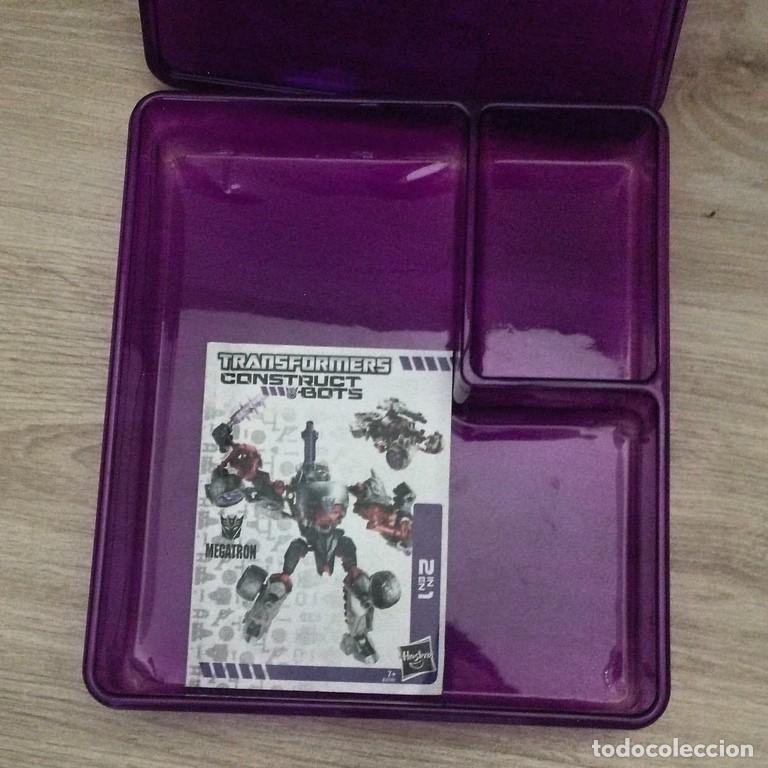 Figuras y mu&ntilde;ecos Transformers: CAJA PLASTICO TRANSFORMERS DECEPTICONS CONSTRUCT BOTS MEGATRON CON MANUAL HASBRO - Foto 2