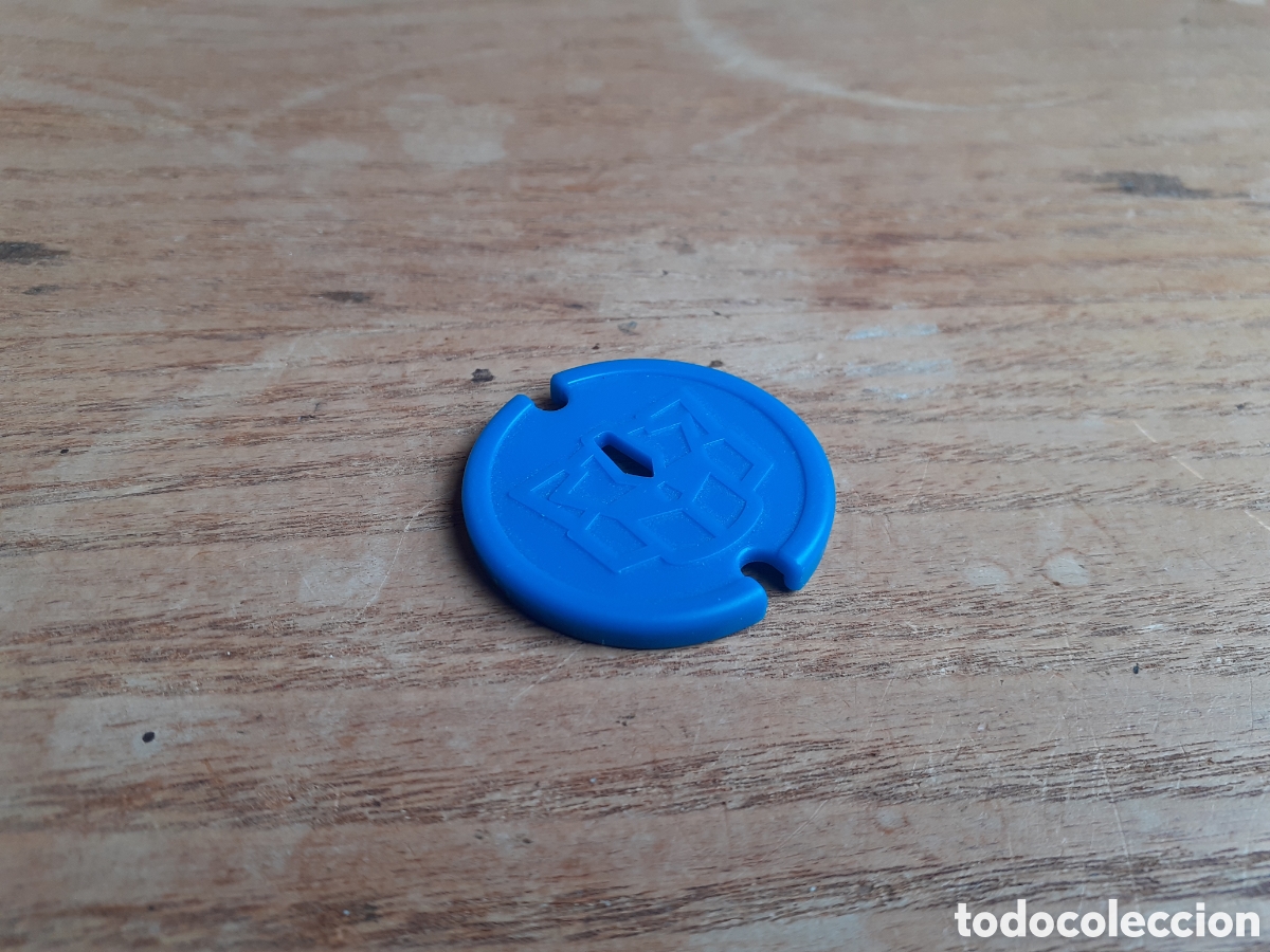 Figuras y mu&ntilde;ecos Transformers: Transformers g2 cybertron battle convoy takara disk part - Foto 1