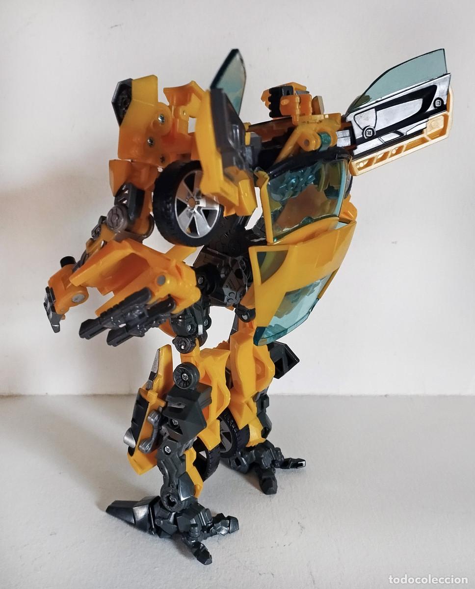 Figuras y mu&ntilde;ecos Transformers: TRANSFORMERS HUMAN ALLIANCE: BUMBLEBEE (SIN CABEZA) - HASBRO 2009 - Foto 4