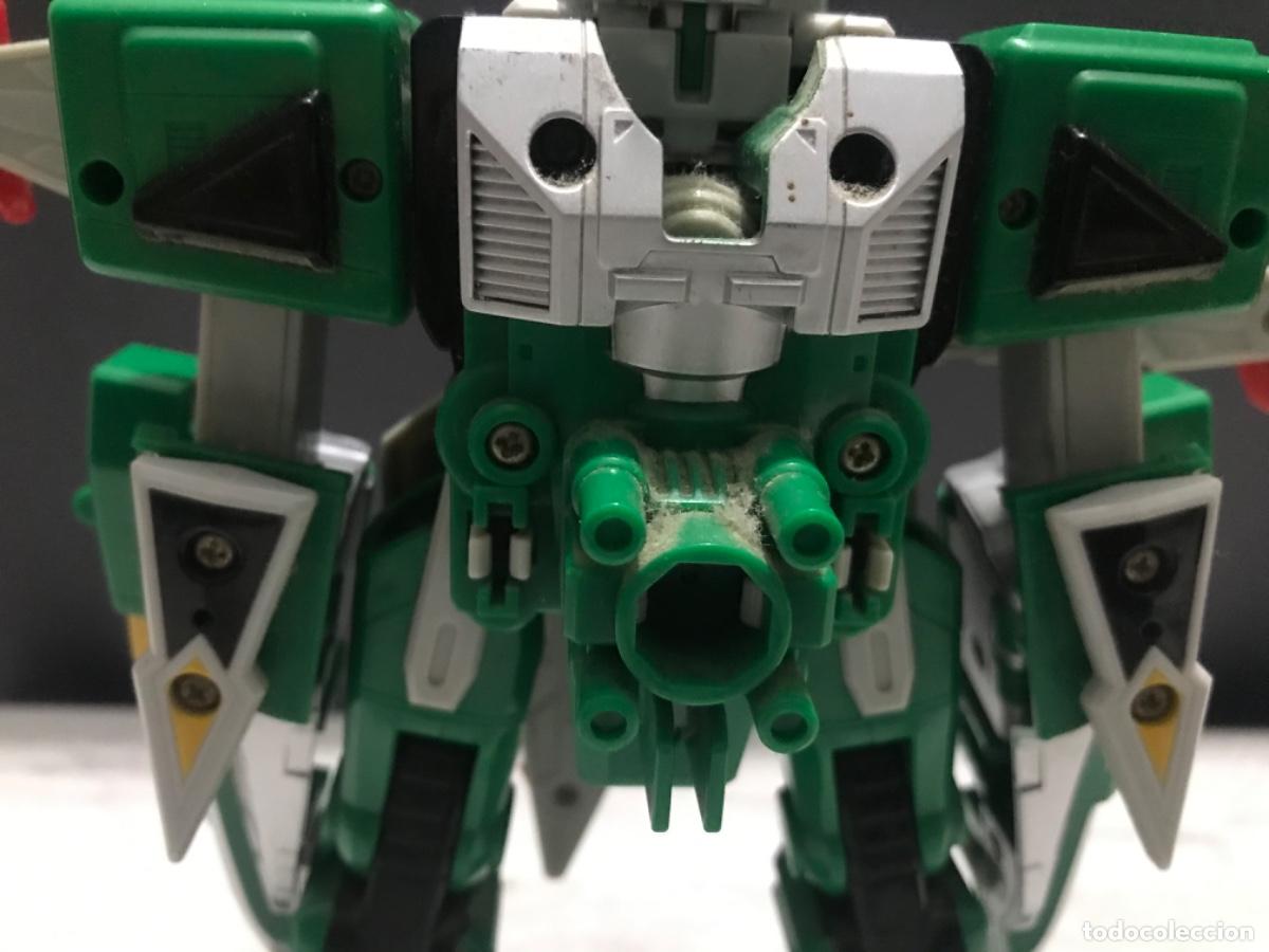 Figuras y mu&ntilde;ecos Transformers: Robot transformer de Bandai - Foto 3