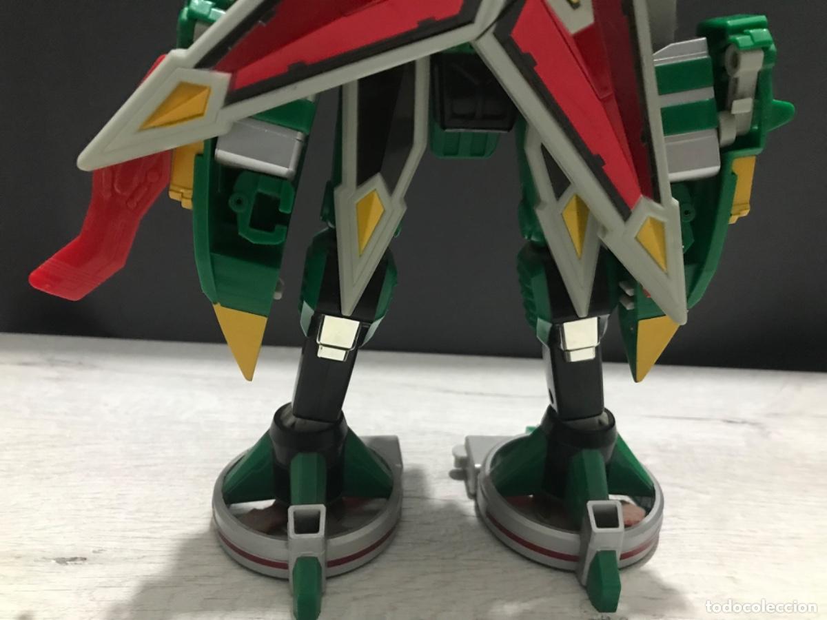 Figuras y mu&ntilde;ecos Transformers: Robot transformer de Bandai - Foto 9