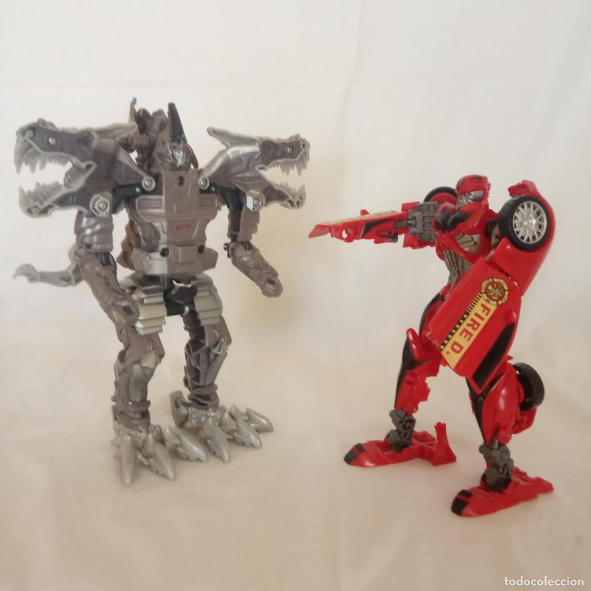Figuras y mu&ntilde;ecos Transformers: 2 Transformers: Grimlock (21 cm.) y Fire Rescue Car (17 cm.) - Foto 3