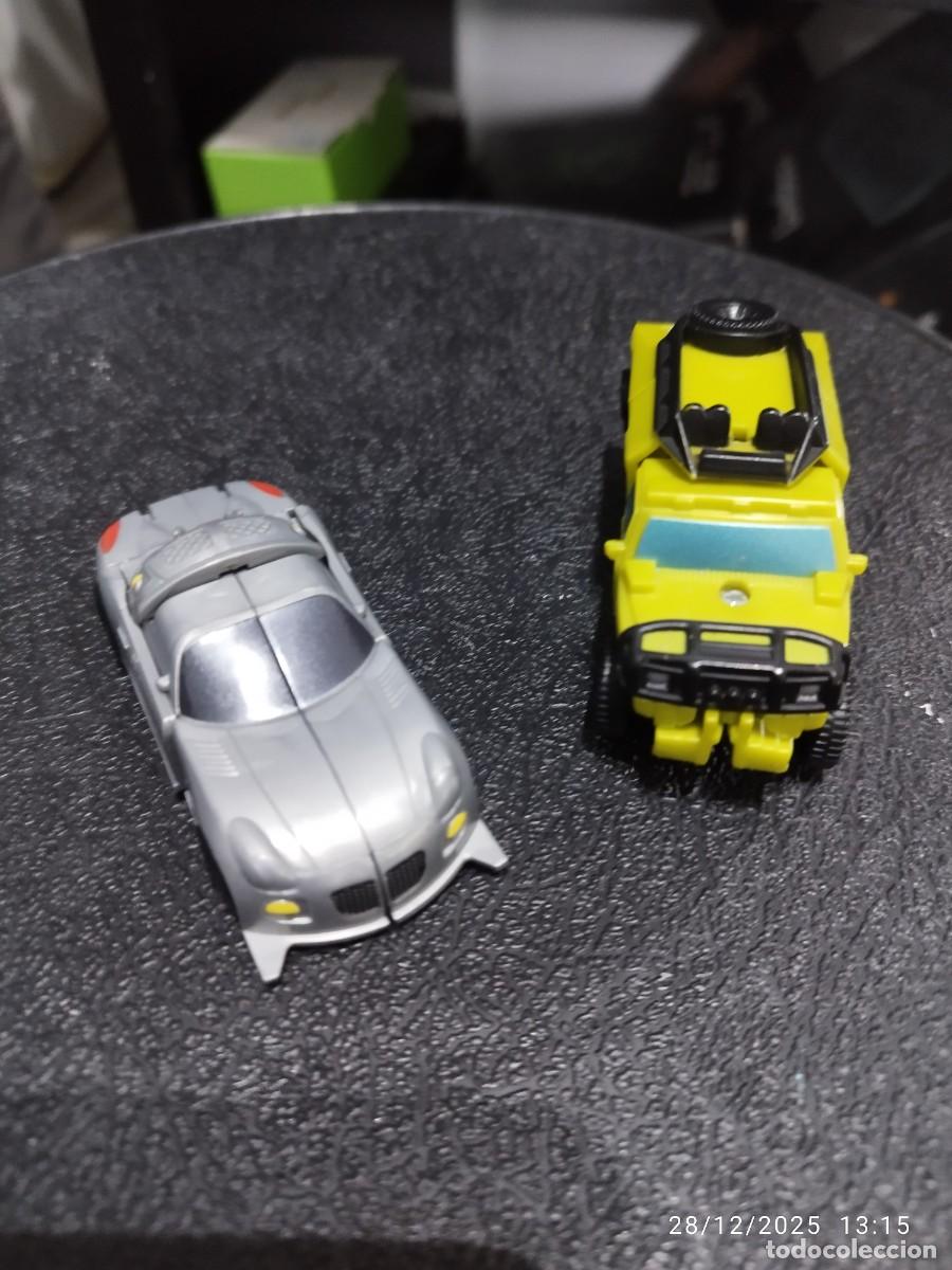 Figuras y mu&ntilde;ecos Transformers: 2 Coches Transformers 2006 - Foto 2