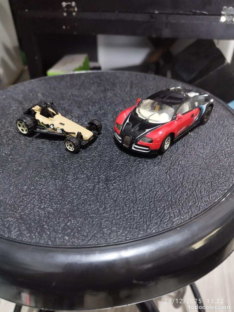Figuras y mu&ntilde;ecos Transformers: 2 Coches de Metal bugatti veyron y buggy - Foto 1