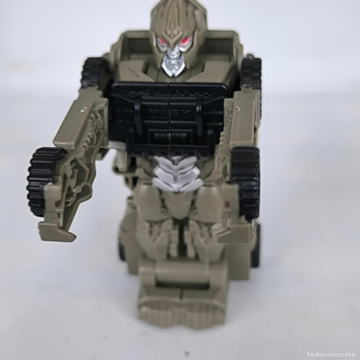 Figuras y mu&ntilde;ecos Transformers: Transformers Decepticon Megatron - TOMY - HASBRO INC. 2010 - Foto 4