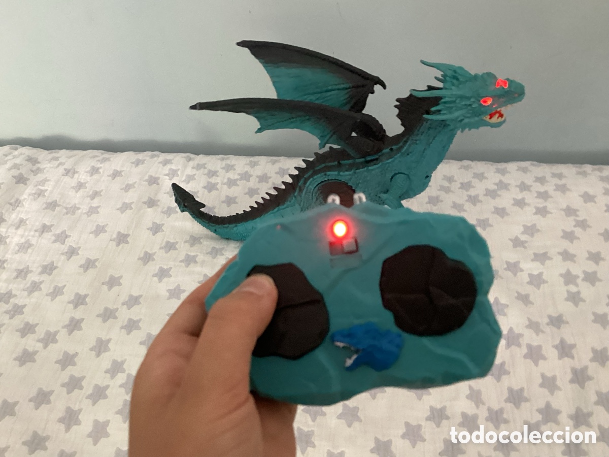 Figuras y mu&ntilde;ecos Transformers: Dinosaurio teledirigido interactivo, sin usar - Foto 3
