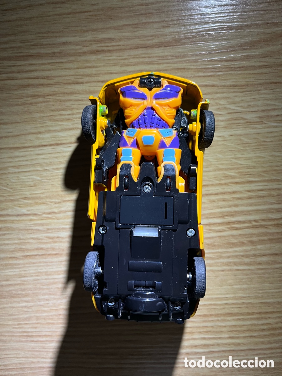 Figuras y mu&ntilde;ecos Transformers: Coche Transformer amarillo - Foto 7