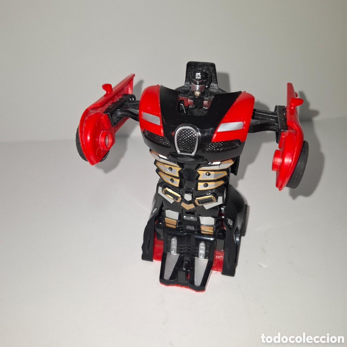 Figuras y Mu&ntilde;ecos Transformers: COCHE ROBOT TRANSFORMERS FIGURA DE ACCION