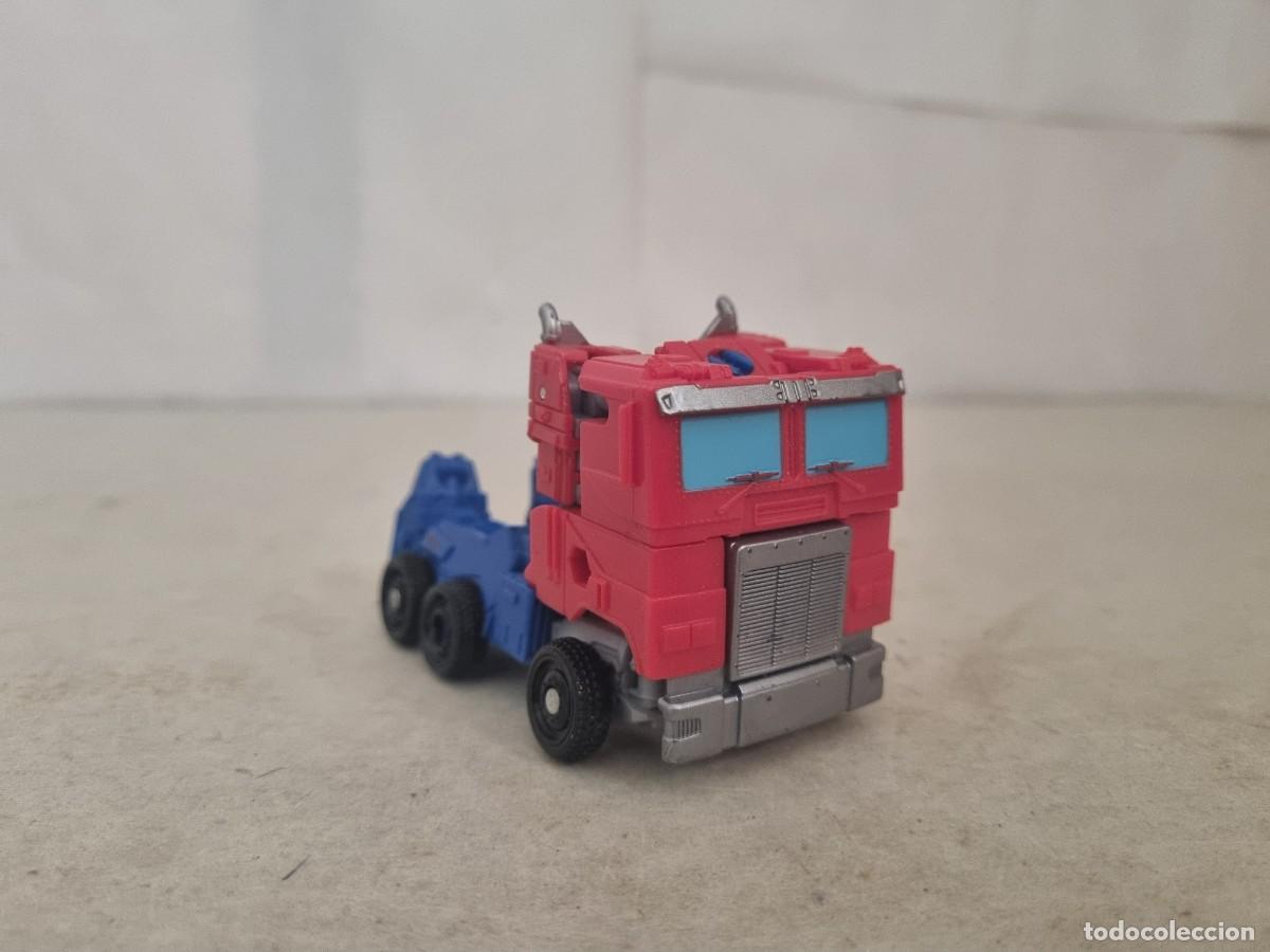 Figuras y mu&ntilde;ecos Transformers: Curioso transformer Optimusprime de Hasbro