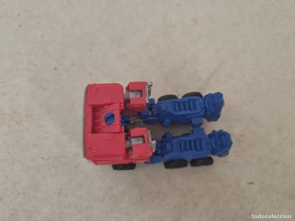 Figuras y mu&ntilde;ecos Transformers: Curioso transformer Optimusprime de Hasbro - Foto 5