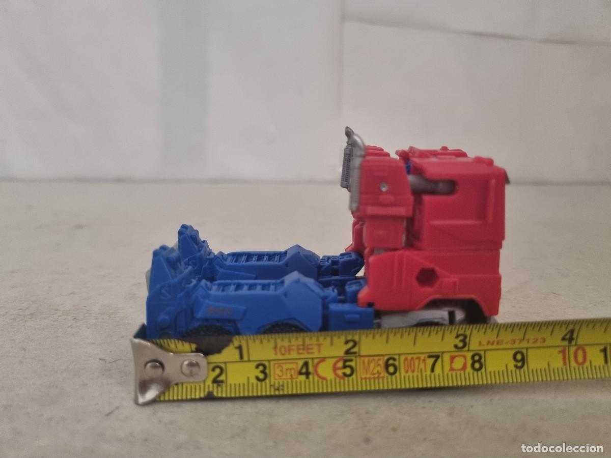 Figuras y mu&ntilde;ecos Transformers: Curioso transformer Optimusprime de Hasbro - Foto 7