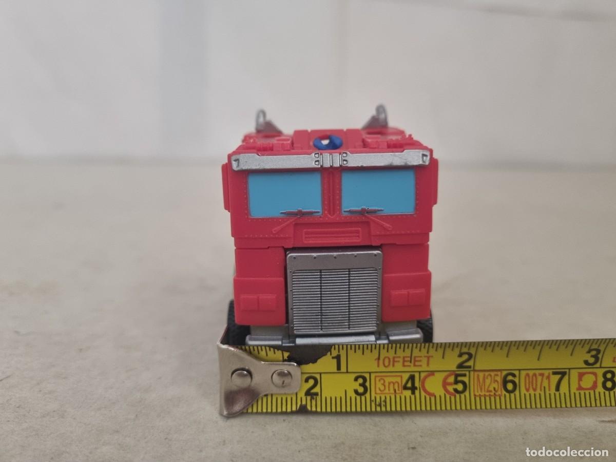 Figuras y mu&ntilde;ecos Transformers: Curioso transformer Optimusprime de Hasbro - Foto 8