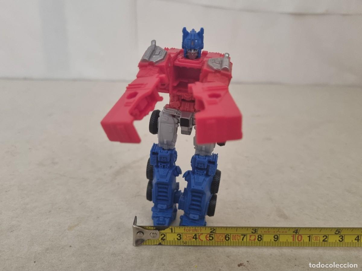 Figuras y mu&ntilde;ecos Transformers: Curioso transformer Optimusprime de Hasbro - Foto 19