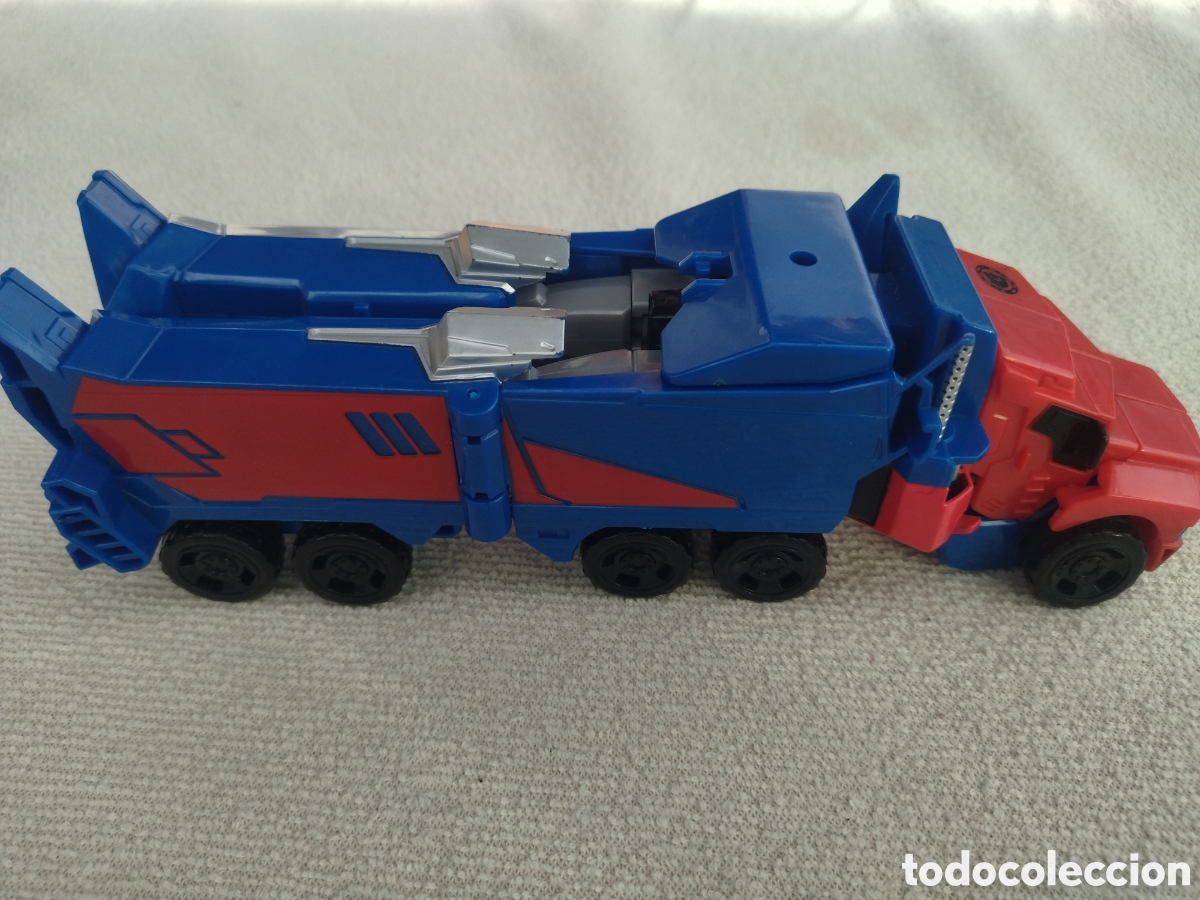 Figuras y mu&ntilde;ecos Transformers: Figura Optimus Prime de Transformers. Hasbro. - Foto 6