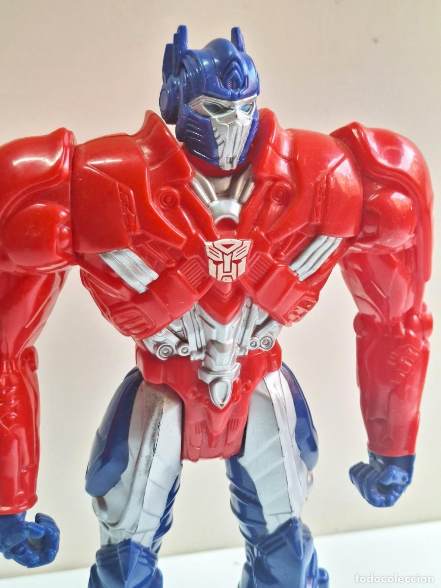 Figuras y mu&ntilde;ecos Transformers: FIGURA TRANSFORMERS OPTIMUS PRIME HASBRO 2013 (NO TRANSFOMABLE) - Foto 2