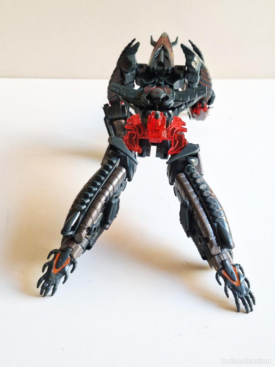 Figuras y mu&ntilde;ecos Transformers: TRANSFORMERS ROTF VOYAGER THE FALLEN HASBRO 2008 (INCOMPLETO) - Foto 2
