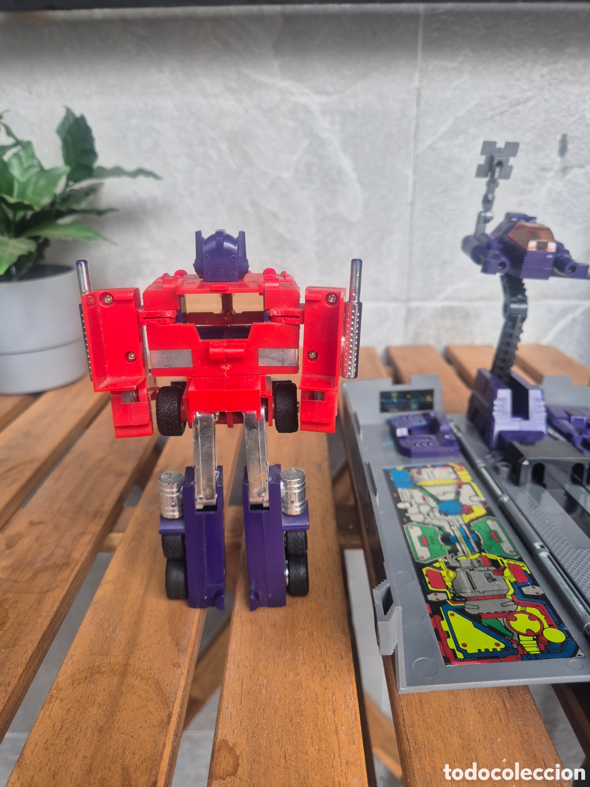 Figuras y mu&ntilde;ecos Transformers: transformers optimus prime con remolque - Foto 4