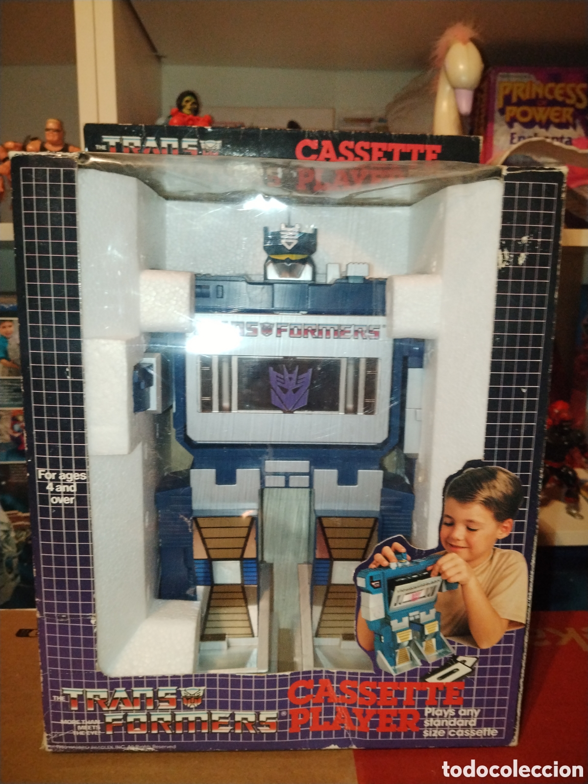 Figuras y mu&ntilde;ecos Transformers: radio cassette tranformers - Foto 1