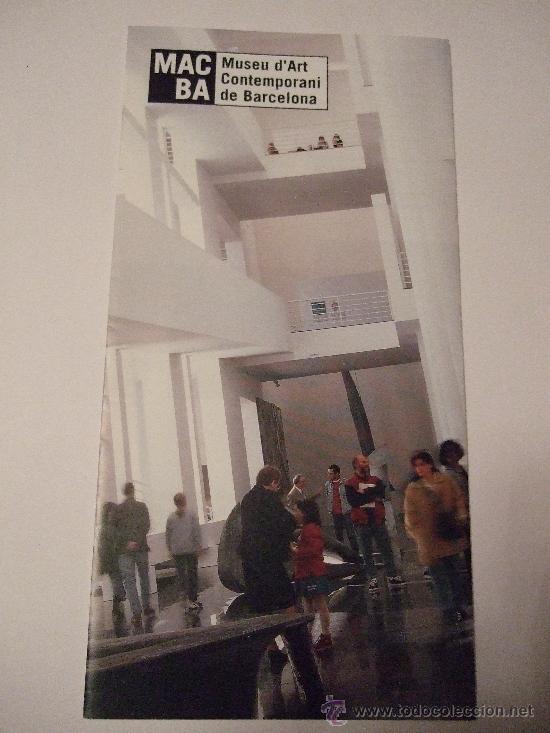 Brochures de tourisme: FOLLETO TURISTICO 2002 - MUSEU D'ART CONTEMPORANI DE BARCELONA - MACBA - 21X10 - 4 PARTES