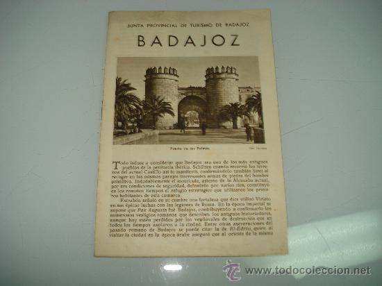 Folhetos de turismo: Antiguo Folleto Librito de la Junta Provincial de Turismo de BADAJOZ del A&ntilde;o 1940s.