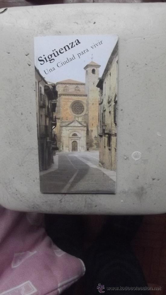 Tourismusbrosch&uuml;ren: SIG&Uuml;ENZA UN CIUDAD PARA VIVVIR