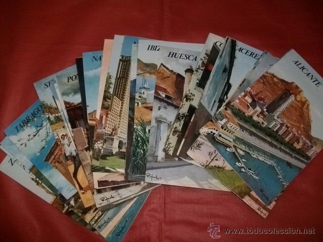 Tourismusbrosch&uuml;ren: COLECCI&Oacute;N ESPA&Ntilde;A MONUMENTAL - COMPLETA 32 TR&Iacute;PTICOS TUR&Iacute;STICOS