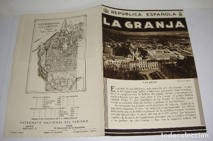 Brochures de tourisme: Folleto Tur&iacute;stico. Rep&uacute;blica Espa&ntilde;ola. La Granja. Con plano y fotograf&iacute;as.