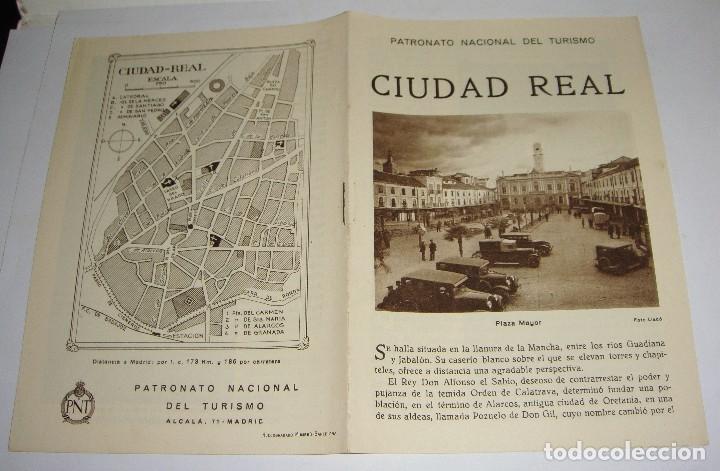 Brochures de tourisme: Folleto Tur&iacute;stico. Rep&uacute;blica Espa&ntilde;ola. Ciudad Real. Con plano y fotograf&iacute;as.