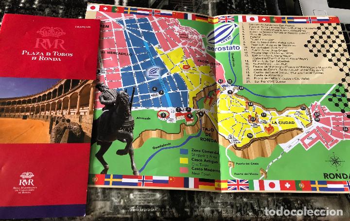 Travel Brochures: 2 foletos tur&iacute;sticos de Ronda, M&aacute;laga, Andaluc&iacute;a. Mapa de la ciudad y Plaza de Toros.