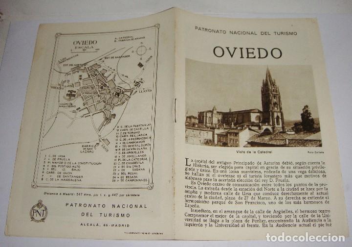 Brochures de tourisme: Folleto Tur&iacute;stico. Patronato Nacional del Turismo. Oviedo. Con plano y fotograf&iacute;as.