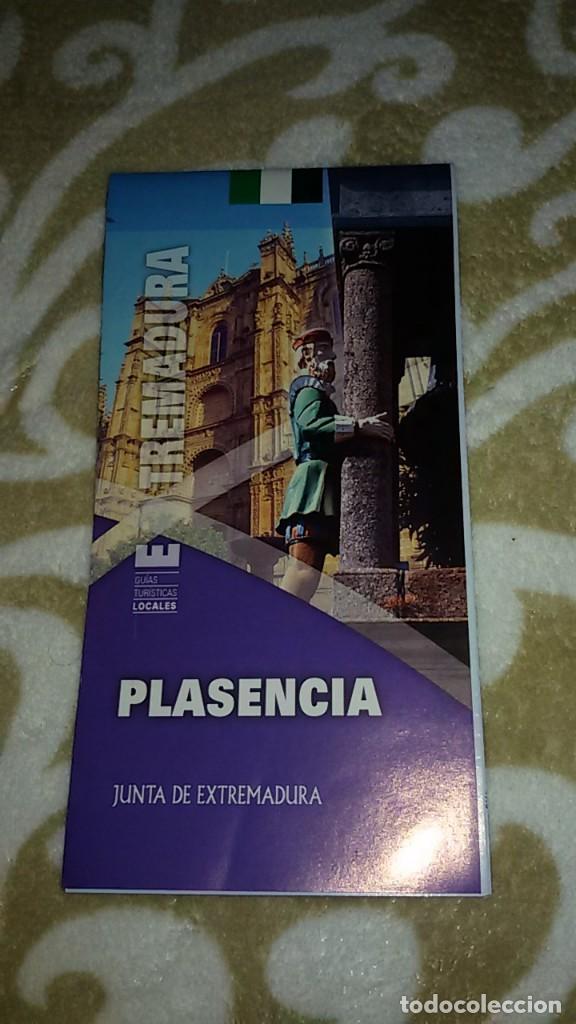 Travel Brochures: GU&Iacute;A TUR&Iacute;STICA LOCAL PLASENCIA - JUNTA DE EXTREMADURA - EXTREMADURA TURISMO