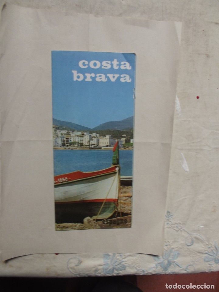 Travel Brochures: COSTA BRAVA