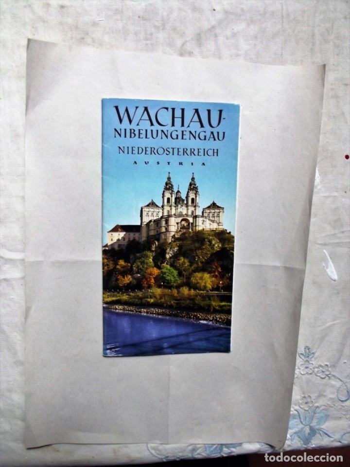 Tourismusbrosch&uuml;ren: WACHAU NIBERLUNGENGAU NIEDEROSTERREICH AUSTRIA