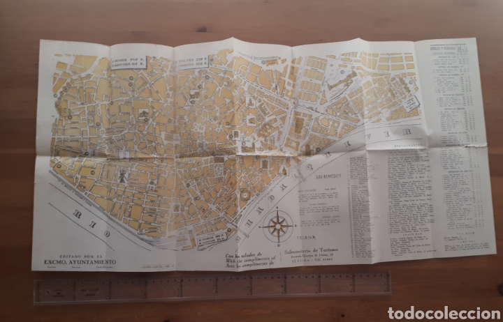 Folhetos de turismo: Antiguo plano gu&iacute;a Sevilla