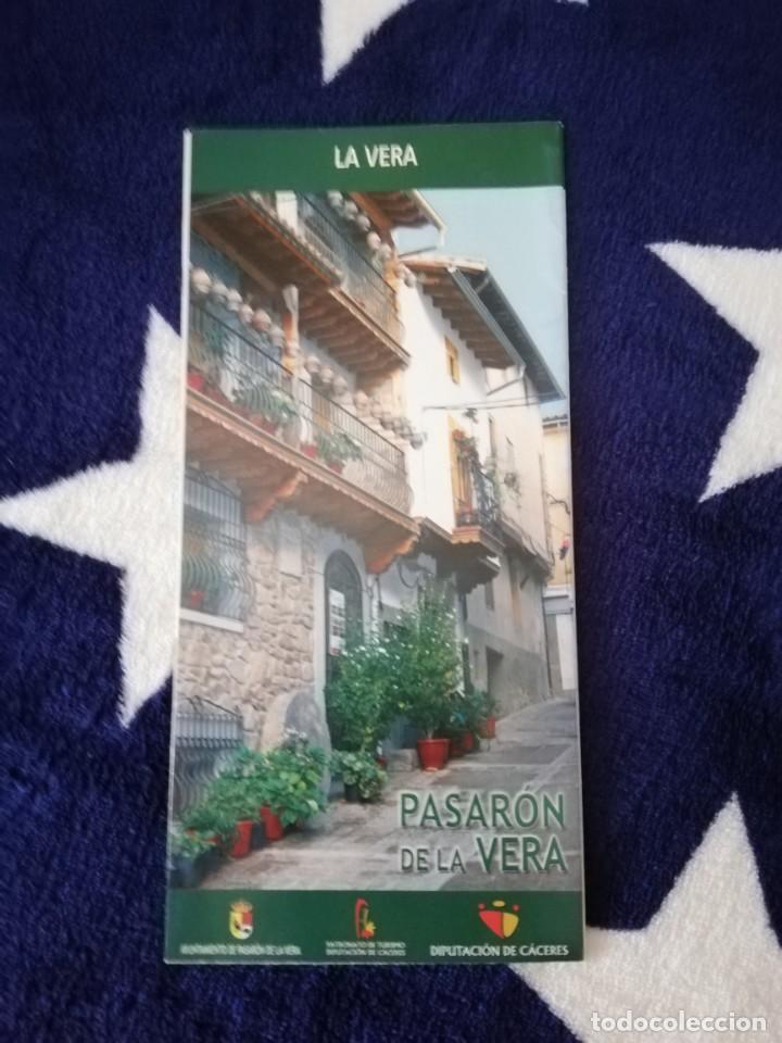 Travel Brochures: FOLLETO TUR&Iacute;STICO PASAR&Oacute;N DE LA VERA (COMARCA DE C&Aacute;CERES)