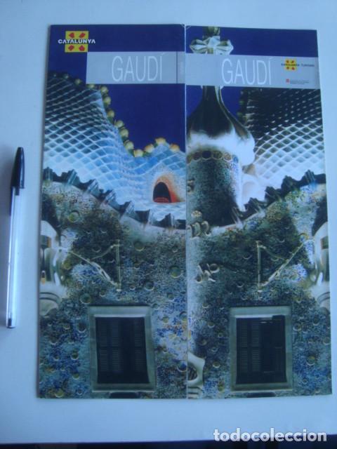 Folletos de turismo: FOLLET&Oacute; DESPLEGABLE ANTONI GAUD&Iacute;. EN CATAL&Agrave; 2005. 16 P&Agrave;GINES. GENERALITAT TURISME.