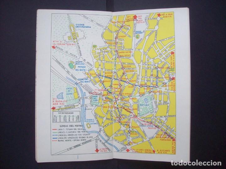 Travel Brochures: Plano guia de Madrid Rumbo. Guias de turismo AGA. 1963. Metro, autobus, etc.