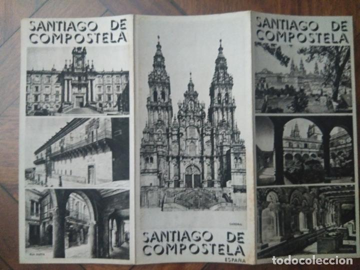Brochures de tourisme: Tr&iacute;ptico folleto de Santiago de Compostela. Turismo.