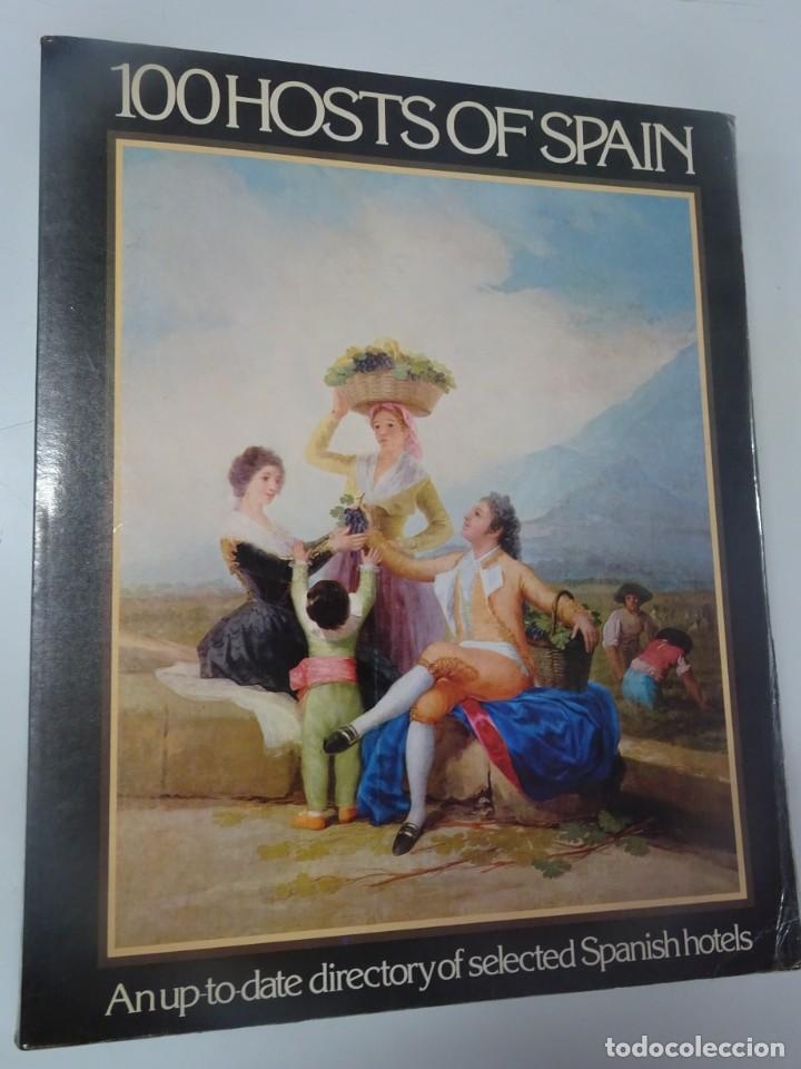 Folhetos de turismo: 100 HOSTS OF SPAIN, GU&Iacute;A DE TURISMO GRAN FORMATO, 1978 VER FOTOS