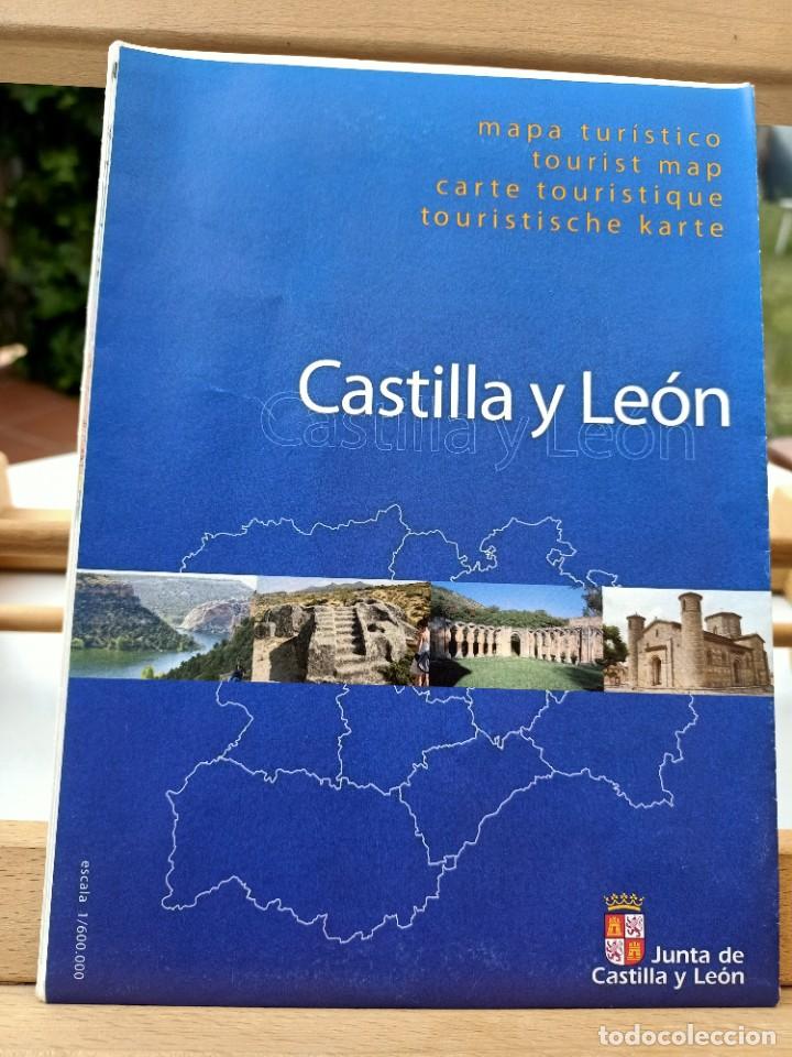 Folletos de turismo: MAPA TUR&Iacute;STICO CASTILLA Y LE&Oacute;N ESCALA 1:600.000 JUNTA DE CASTILLA Y LE&Oacute;N SOTUR 2006