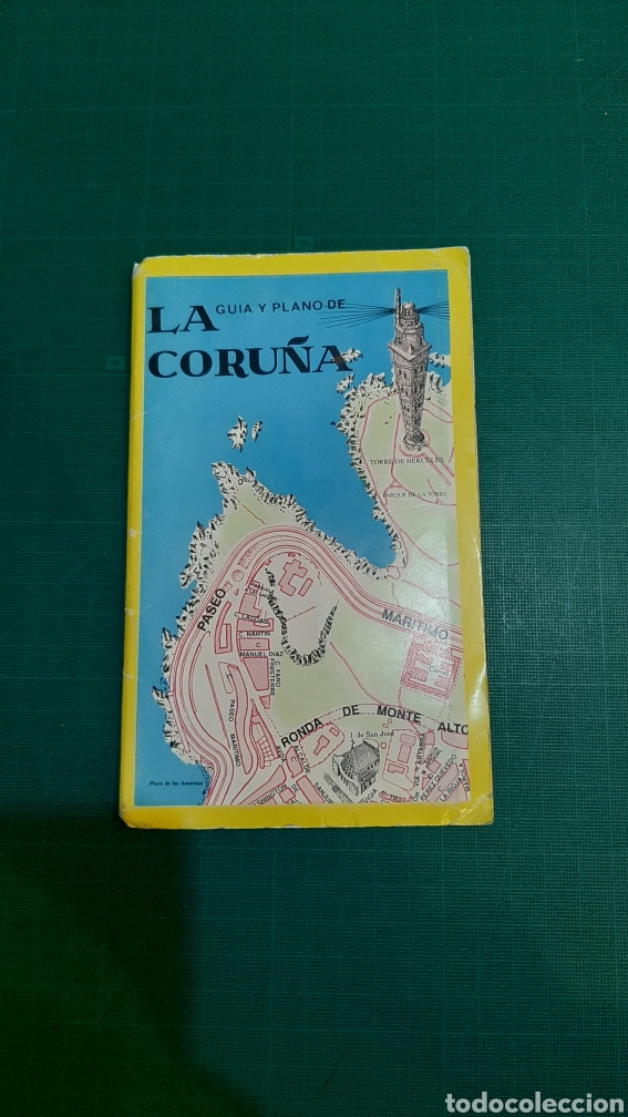 Brochures de tourisme: LA CORU&Ntilde;A GALICIA PLANO VINTAGE FOTOGRAF&Iacute;AS JOSE LUIS AUSIN LIBRERIA O ALMAC&Eacute;N DO COLISEVM