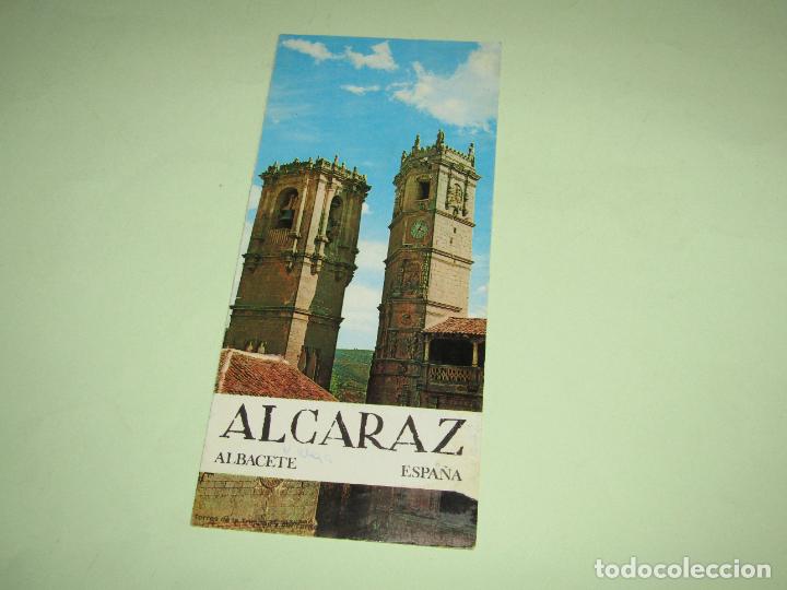 Travel Brochures: Cat&aacute;logo Publicitario de TORREDEMBARRA por el Ministerio de Informaci&oacute;n y Turismo - A&ntilde;o 1960s