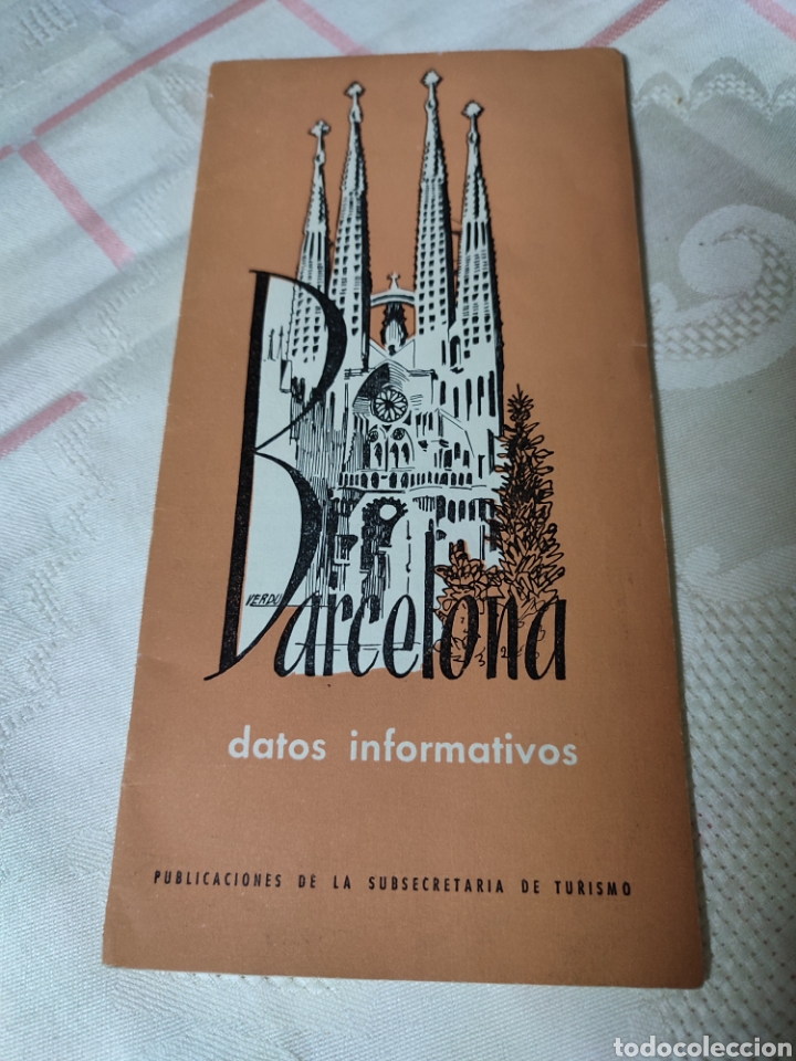 Folhetos de turismo: Barcelona Datos informativos Folleto turismo