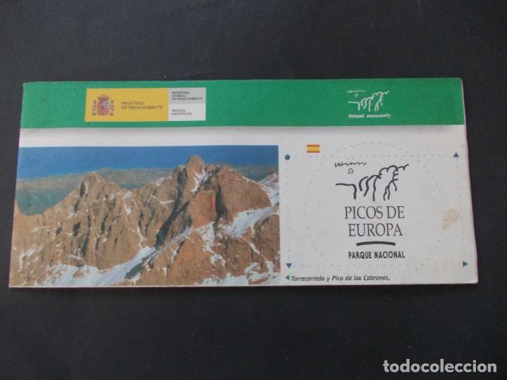 Brochures de tourisme: Folleto Turismo Mapa Picos de Europa Parque Nacional 2003