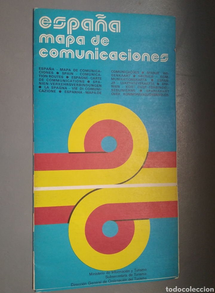 Folletos de turismo: Mapa de comunicaciones Espa&ntilde;a 1977 - Foto 1